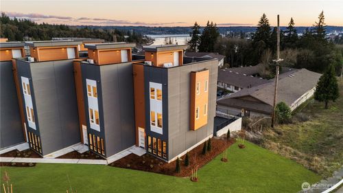 1-2749 Clare Ave, Bremerton, WA, 98310-3313 | Card Image