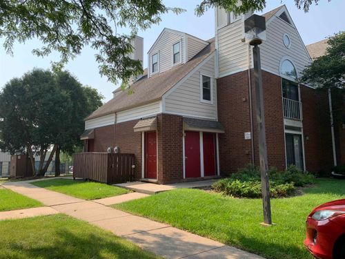 unit-6-527 Donofrio Dr, Madison, WI, 53719-2852 | Card Image