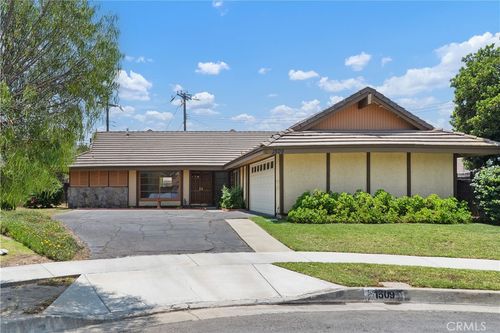 1509 Gemwood Dr, Whittier, CA, 90601-1056 | Card Image
