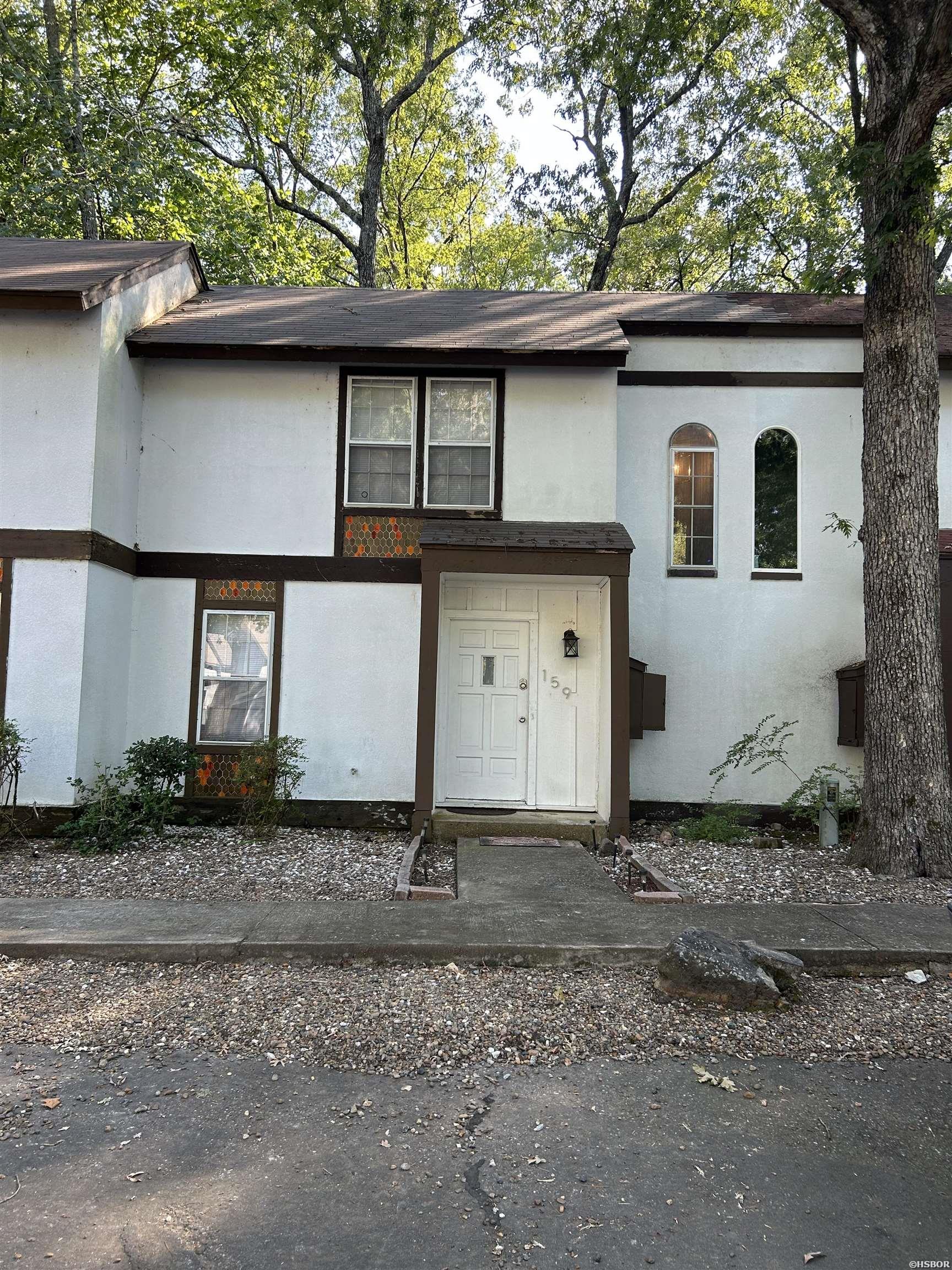 LA Vista Ln, Hot Springs Village, AR 71909