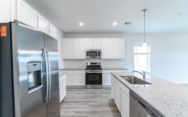4343 Maple Root Ln, House other with 3 bedrooms, 3 bathrooms and 2 parking in Pinehurst TX | Image 7