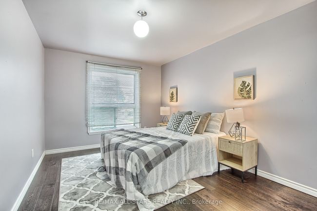 48 Archdekin Dr, House attached with 5 bedrooms, 3 bathrooms and 4 parking in Brampton ON | Image 22