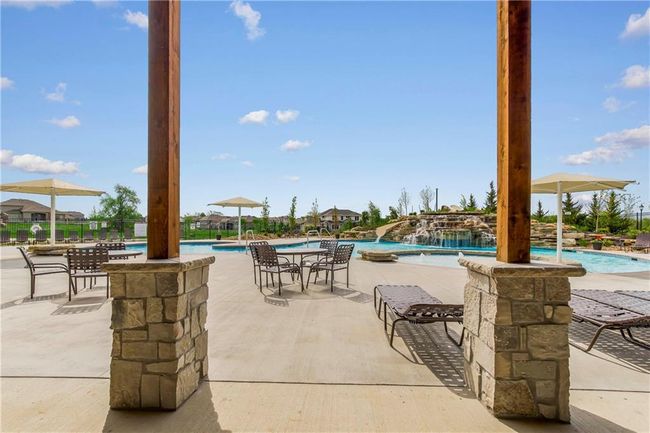 2307 W 176 Th Ter, House other with 4 bedrooms, 4 bathrooms and null parking in Overland Park KS | Image 68