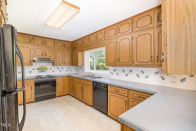 103 E Meadowbrook - 8 | Image 4