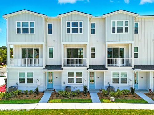 1010 2nd Ave N, Jacksonville Beach, FL, 32250-3504 | Card Image