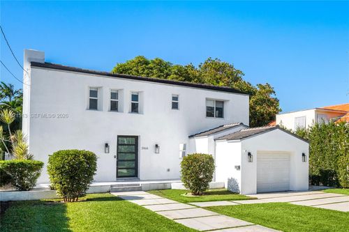 3166 Royal Palm Ave, Miami Beach, FL, 33140-3938 | Card Image