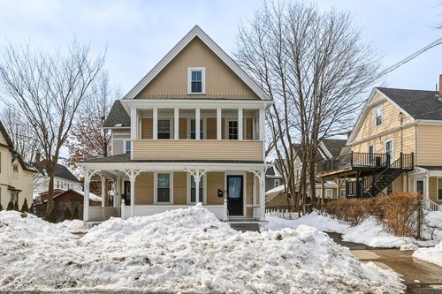 105-105 Nonotuck St, Holyoke, MA, 01040-2524 | Card Image