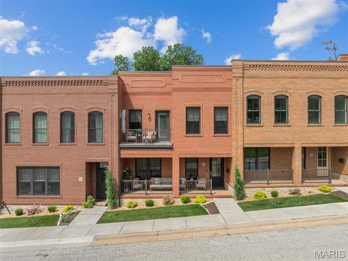 497 W Main St, Washington, MO, 63090-2125 | Card Image