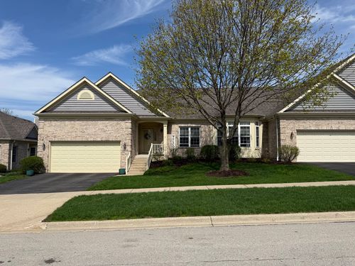 2019 Mallard Ln, Woodstock, IL, 60098-7414 | Card Image