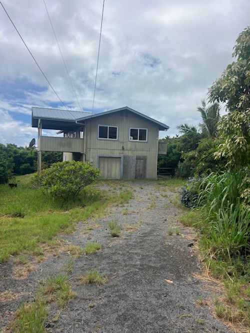 94-6353 Pua St, NAALEHU, HI, 96772 | Card Image