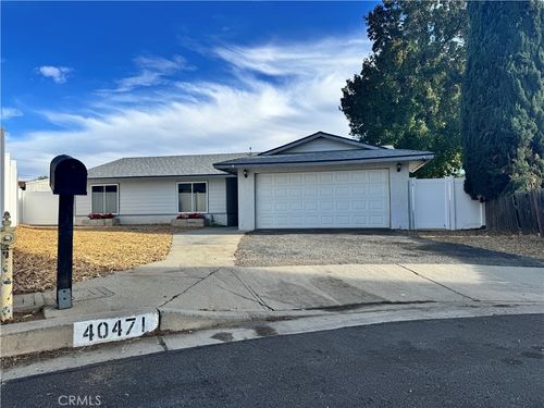 40471 Rome Beauty Way, Cherry Valley, CA, 92223-5566 | Card Image