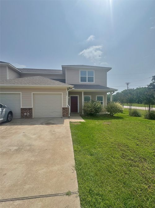 100 Bridle Court, Mabank, TX, 75143 | Card Image