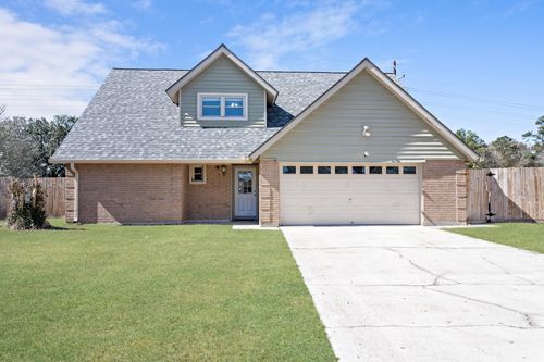 2214 Spring Oak Ln, Orange, TX, 77632-1445 | Card Image