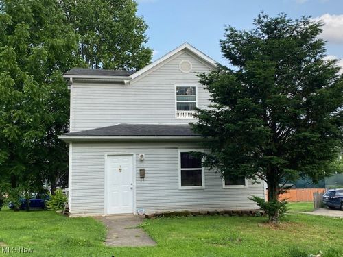 1202 Swann Street, Parkersburg, WV, 26101 | Card Image