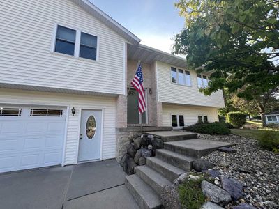 710 N Perry Parkway, House other with 4 bedrooms, 3 bathrooms and null parking in OREGON WI | Image 3