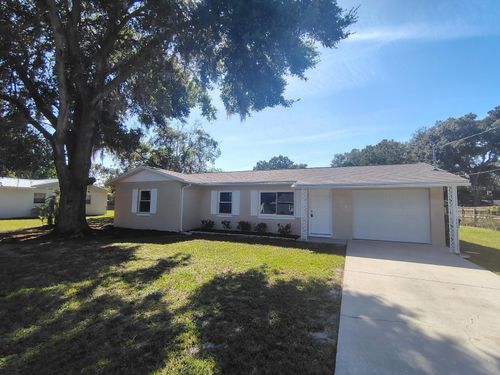904 Hickory Ave, FRUITLAND PARK, FL, 34731-2111 | Card Image