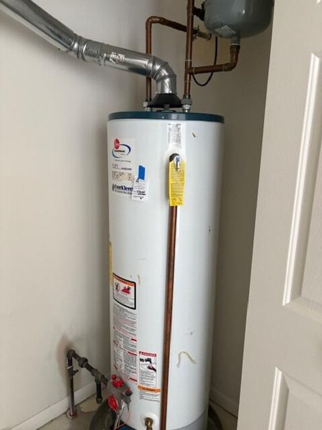 Water heater | Image 20