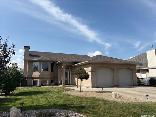 3 Bridger Dr, Meadow Lake, SK, S9X2A1 | Card Image