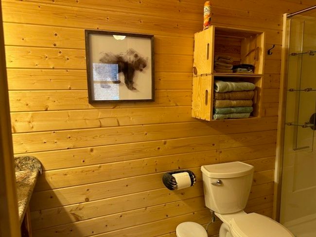 Master Bathroom | Image 14