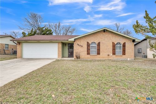 1509 Arkansas Ave, Killeen, TX, 76541-8205 | Card Image