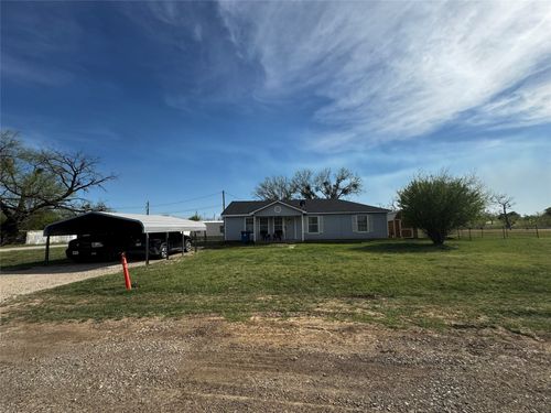 909 N 10th St, Albany, TX, 76430-5935 | Card Image