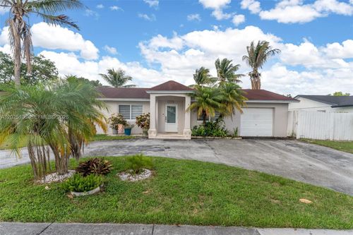 15042 Sw 69th St, Miami, FL, 33193 | Card Image