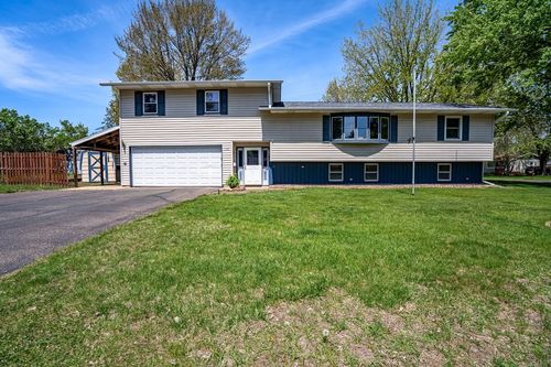106 Lilac Street, Eau Claire, WI, 54703 | Card Image