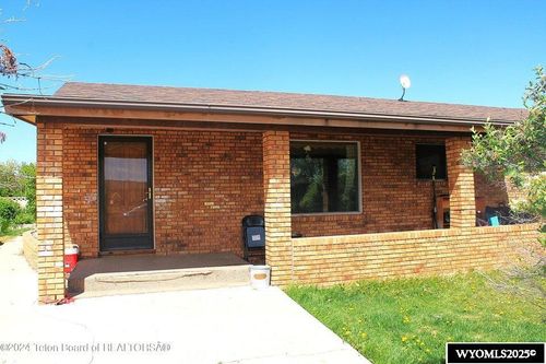 203 Winkleman Ave, Big Piney, WY, 83113-5305 | Card Image