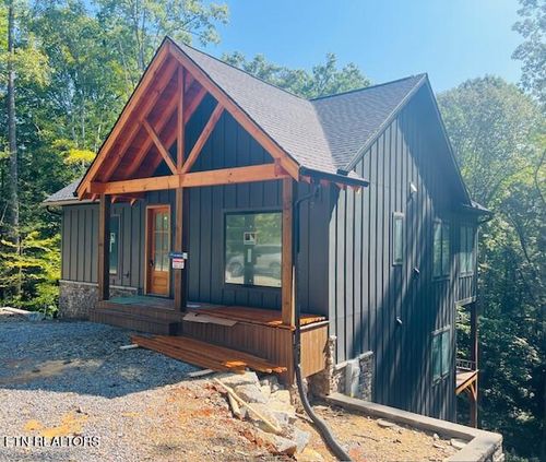 106 Fairway Cir, Townsend, TN, 37882-3616 | Card Image