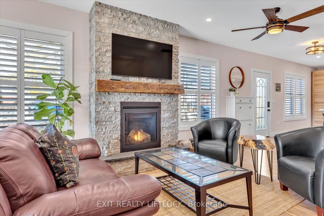 64 Front St E, House other with 4 bedrooms, 3 bathrooms and 10 parking in Bobcaygeon ON | Image 12