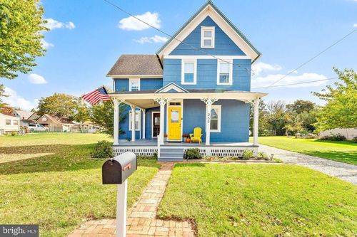 230 State St, ELMER, NJ, 08318-2148 | Card Image