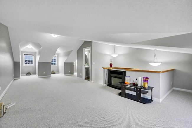 1240 Kings Heights Rd Se, House other with 4 bedrooms, 5 bathrooms and 4 parking in Airdrie AB | Image 15