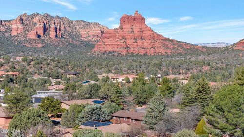 10 Broken Lance Cir, Sedona, AZ, 86351-7909 | Card Image