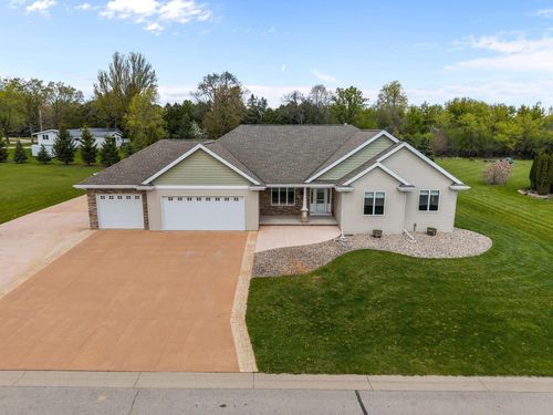 5770 W Natures Lane, GRAND CHUTE, WI, 54914 | Card Image