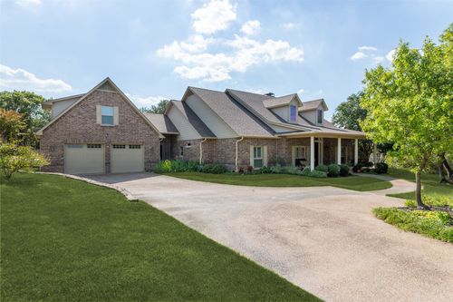 138 Bluff Creek Rd, Weatherford, TX, 76087-1523 | Card Image