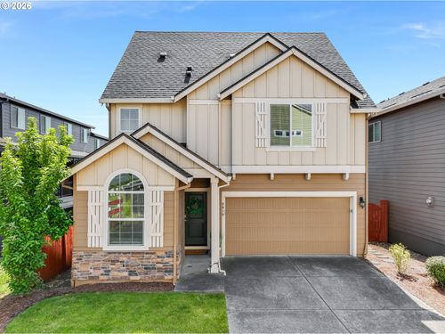 9019 N Dogwood St, Camas, WA, 98607-7563 | Card Image