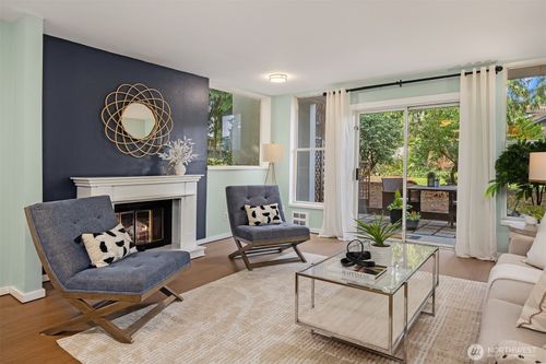 m106-17001 Inglewood Rd Ne, Kenmore, WA, 98028-3964 | Card Image