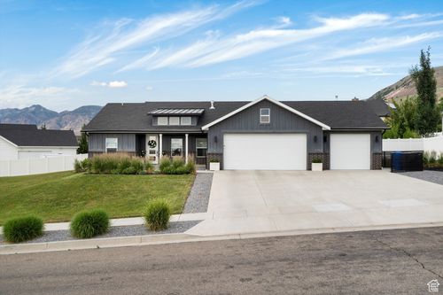 1873 S 165 W, Perry, UT, 84302-4706 | Card Image