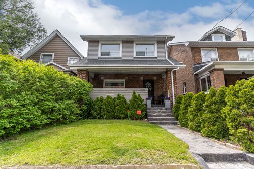 630 Runnymede Rd, Toronto, ON, M6S3A2 | Card Image