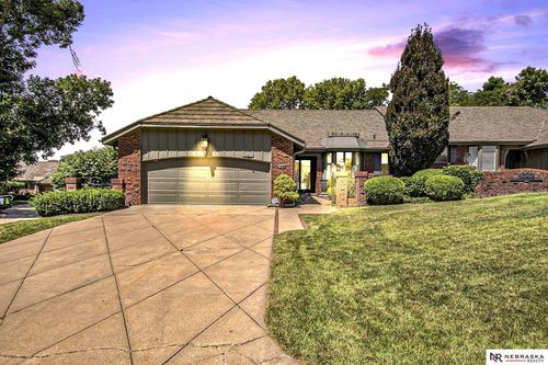 10082 Fieldcrest Drive, Omaha, NE, 68114 | Card Image