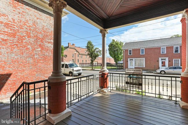 408 W King St, Home with 0 bedrooms, 4 bathrooms and null parking in MARTINSBURG WV | Image 11