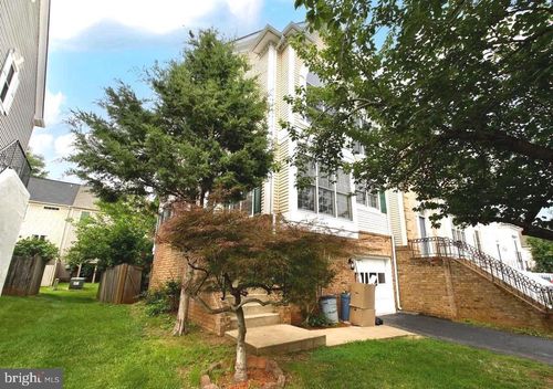 14552 Woodgate Manor Pl, CENTREVILLE, VA, 20120-3431 | Card Image