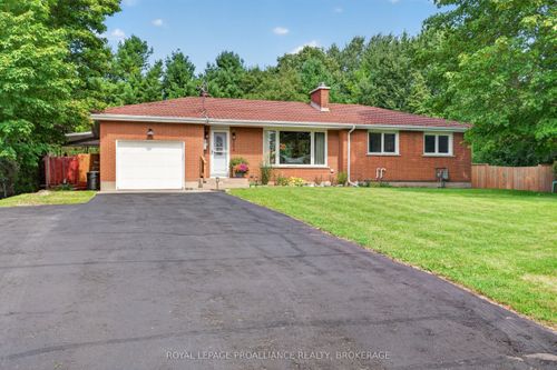 254 Gore Rd, Kingston, ON, K7L0C3 | Card Image
