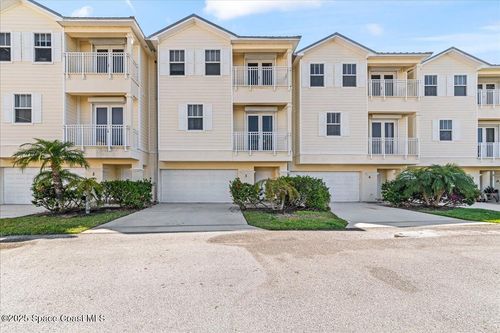 3-890 Vignoles Ave Ne, Palm Bay, FL, 32905-6033 | Card Image