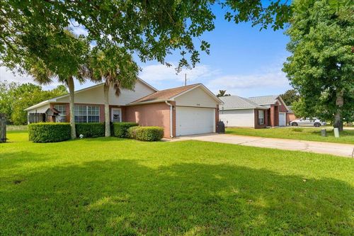 9503 Parker Place Dr, Navarre, FL, 32566-2874 | Card Image
