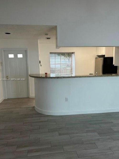 4-61-13716 Sw 149th Circle Ln, Miami, FL, 33186-5785 | Card Image