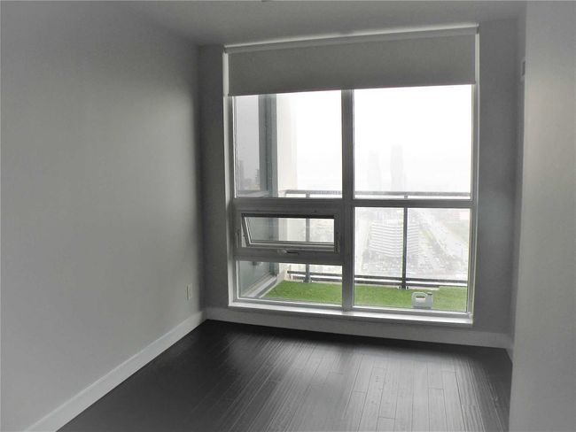 3608 - 510 Curran Pl, Condo with 1 bedrooms, 1 bathrooms and 2 parking in Mississauga ON | Image 5