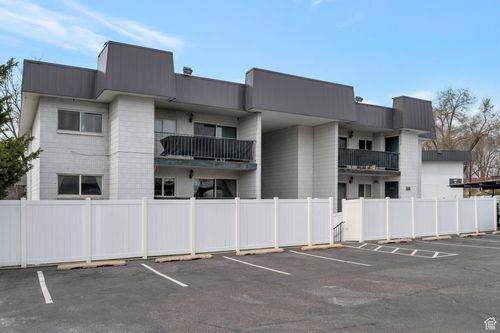 apt-2c-588 E Vine St, Murray, UT, 84107-5059 | Card Image
