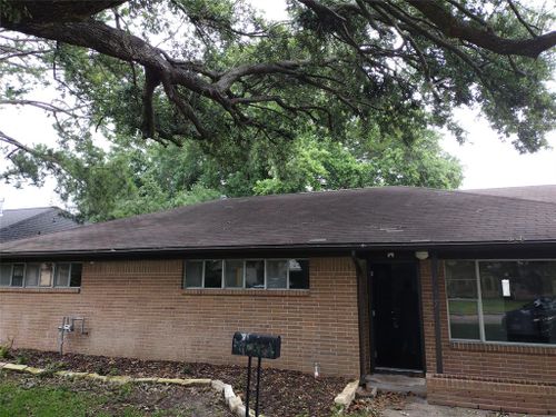 112 W Vaughn Lane, Deer Park, TX, 77536 | Card Image