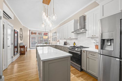 apt-1-911 Willow Ave, Hoboken, NJ, 07030-7882 | Card Image